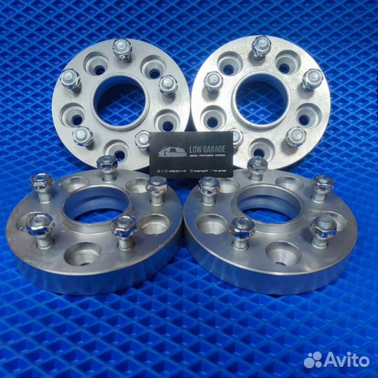 Проставки 5х114.3 25мм цо66.1. Infiniti, Nissan