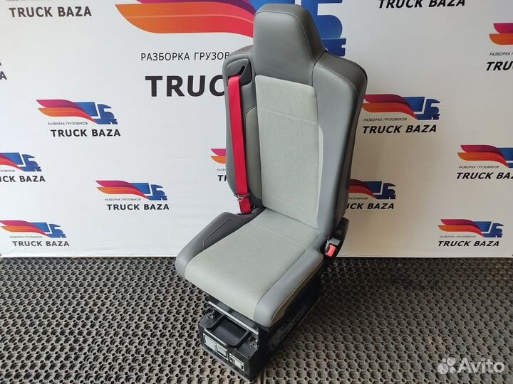 Сиденье пассажирское механическое Renault T