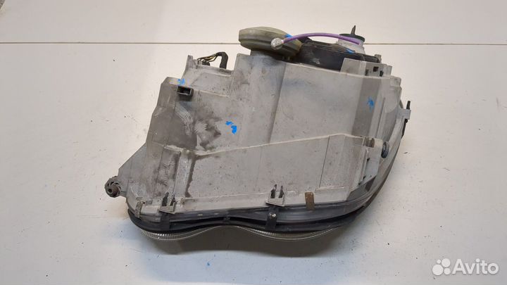 Фара (передняя) правая Mercedes C W203, 2006