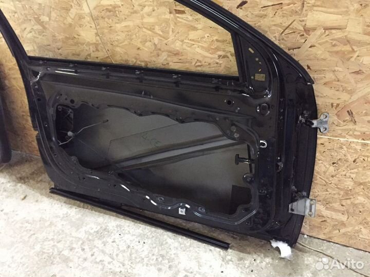 Двери на Volvo C 30