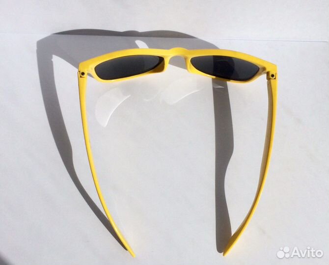 Солнцезащитные очки