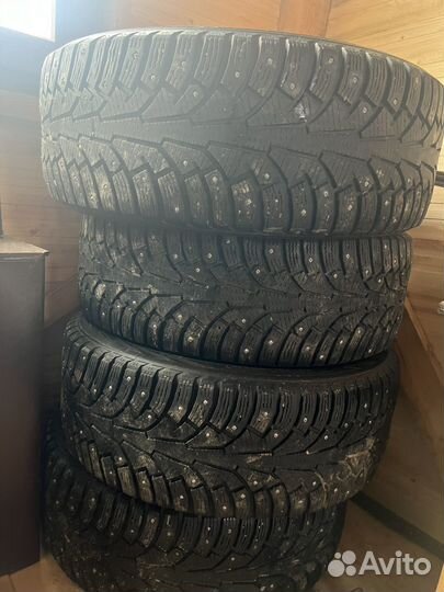 Nokian Tyres Hakkapeliitta 5 235/55 R17