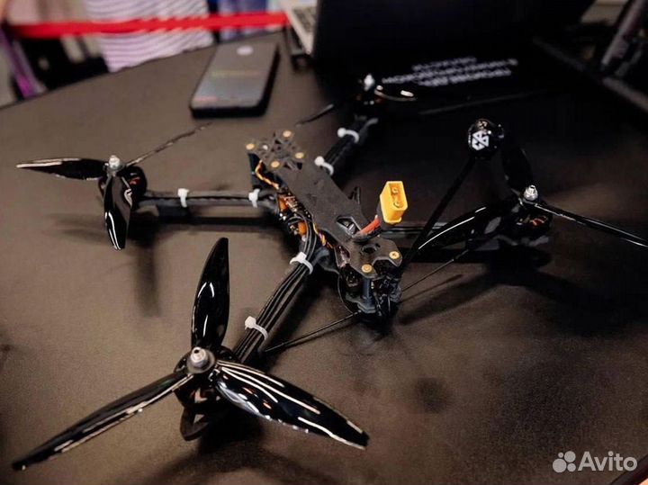 Дрон, беспилотник специального назначения