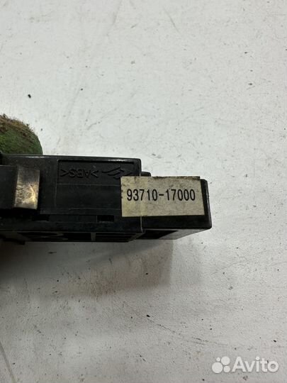 Hyundai matrix кнопка Обогрева заднего стекла