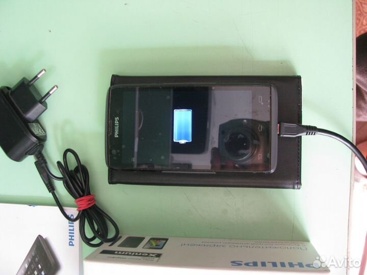 Philips Xenium W6500, 2 ГБ