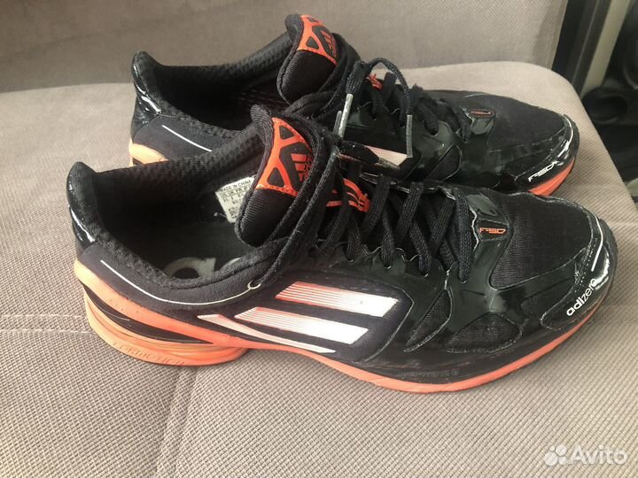 Кроссовки adidas 42 размер оригинал