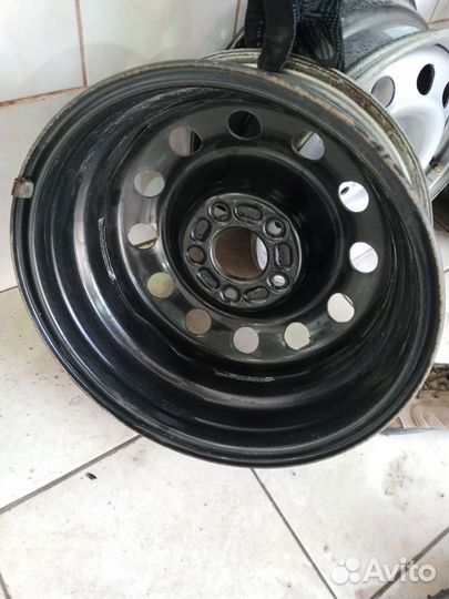 Диски r15 штампованные