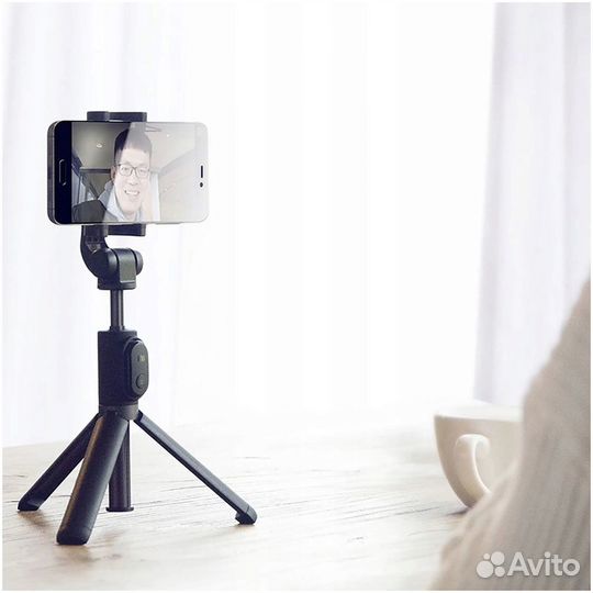 Монопод для селфи Xiaomi Mi Selfie Stick Tripod