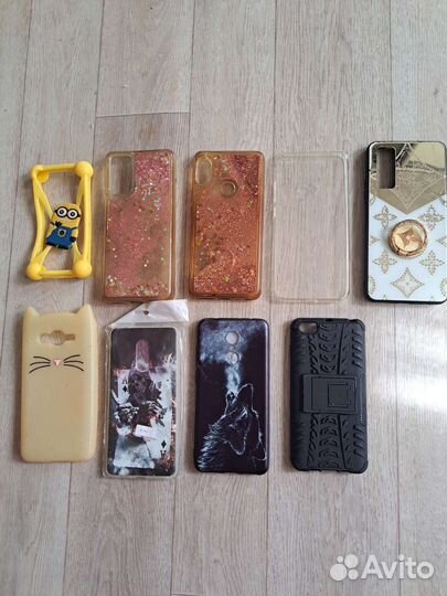 Чехлы на телефон