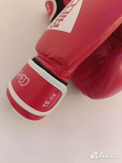 Боксерские перчатки 10 oz Green Hill