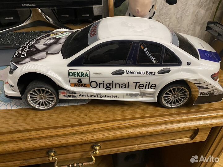 Машина на радиоуправлении аmg Mercedes DTM 2008