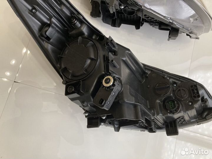 Фара (1шт) KIA Sportage 4 (Галоген / LED)