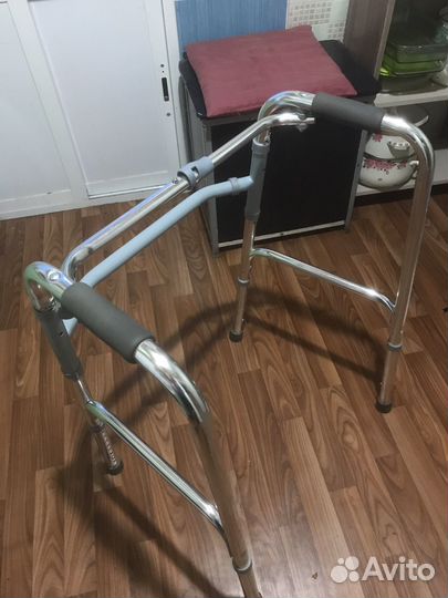 Ходунки для взрослых