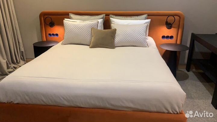 Покрывала подушки шторы