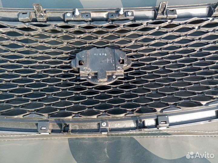 Решетка радиатора infiniti Q50