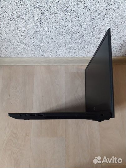 Современный шустрый ноутбук 4 ядра/ 8gb/ ssd