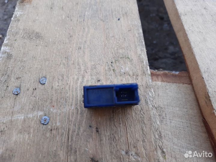 Кнопка открывания багажника BMW Е39