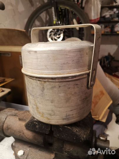 Примус шмель 4