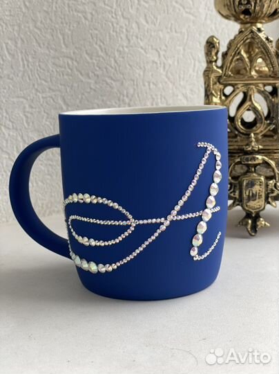 Инкрустация стразами