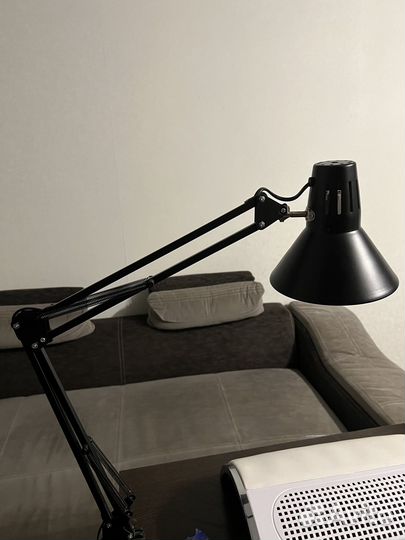 Лампа настольная