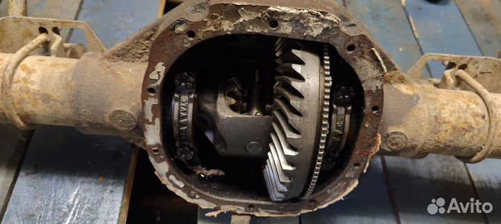 Задний мост ford 8.8