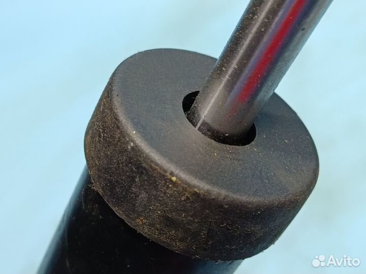 Амортизатор задний для Hyundai Getz