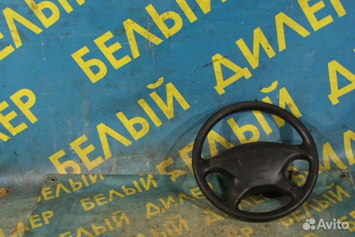 Кожаный руль Mitsubishi Galant EA