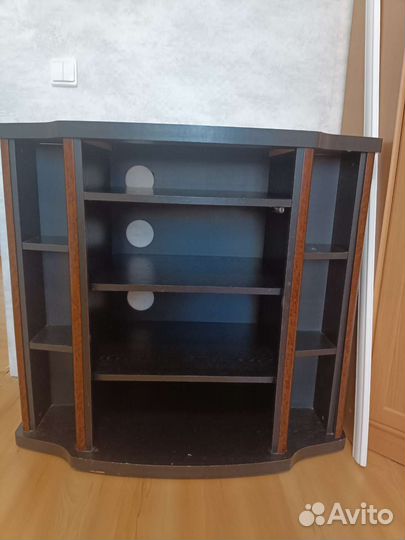 Тумба под телевизор