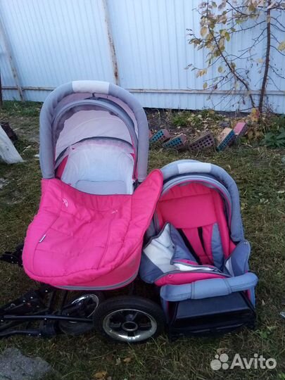 Прогулочная коляска