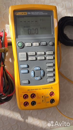 Калибратор fluke 725