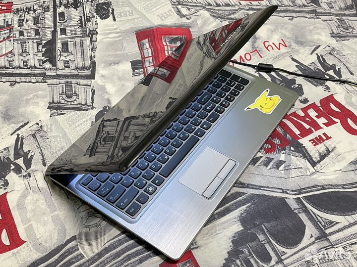 Ноутбук Lenovo /1000 GB/4 озу