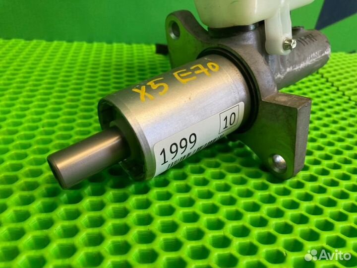 Главный тормозной цилиндр Bmw X5 E70 N57D30A 2012