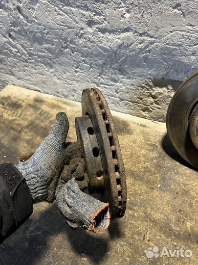 Передние Тормозные Диски Kia Spectra,Shuma,Sephia