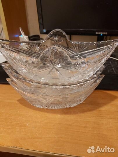 Салатницы хрустальные, лодочки