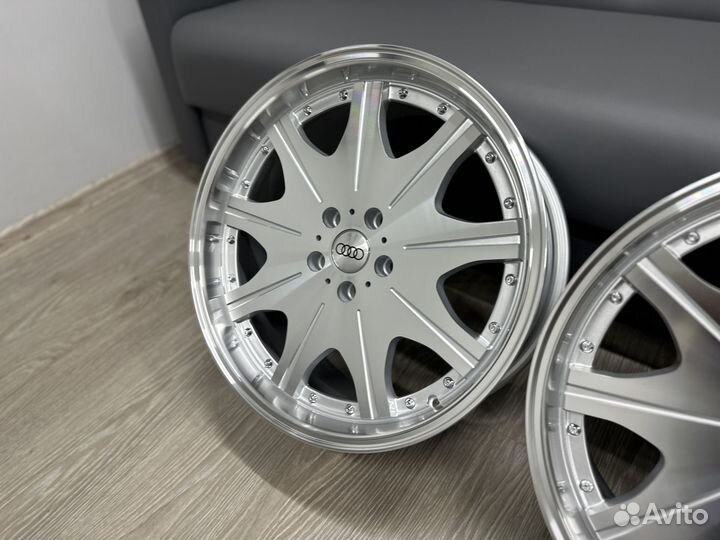 Диски KoKo-013B R19 5-112 на VW Golf Audi TT