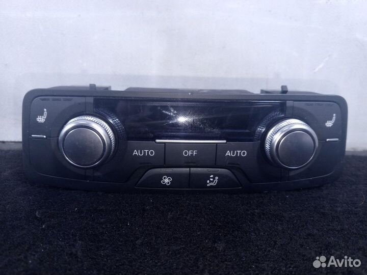 Блок управления климатической установкой Audi A6