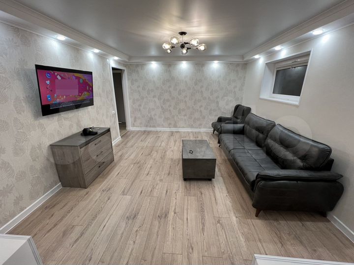 3-к. квартира, 90 м², 7/12 эт.