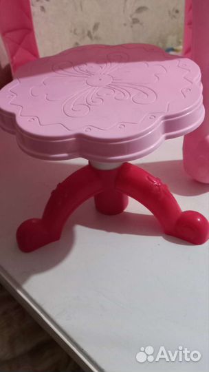 Детский музыкальный столик и стульчик