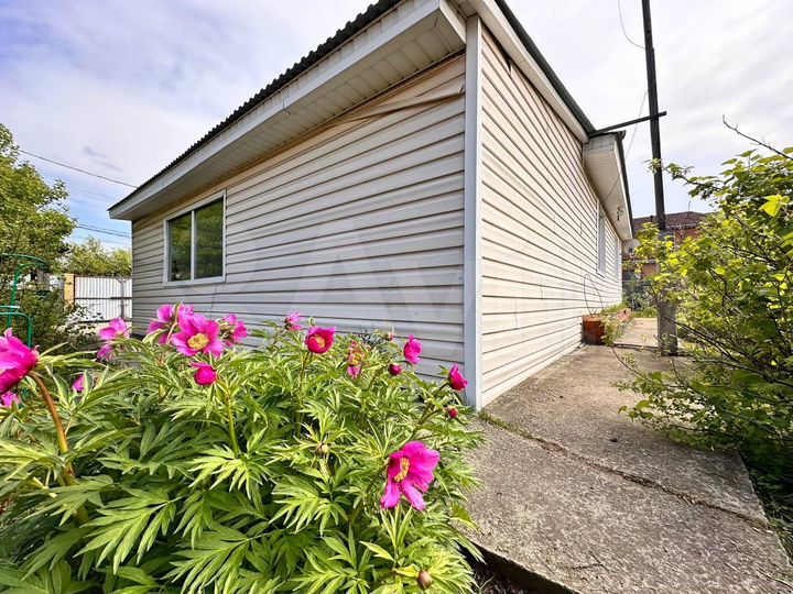 Коттедж 50 м² на участке 15 сот.