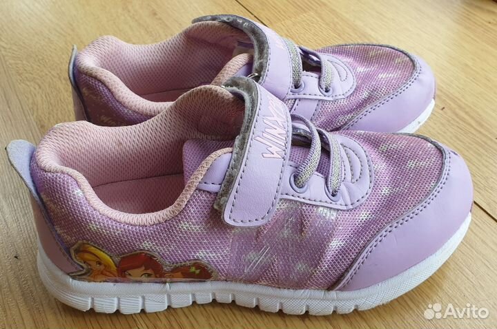 Кроссовки детские 31р