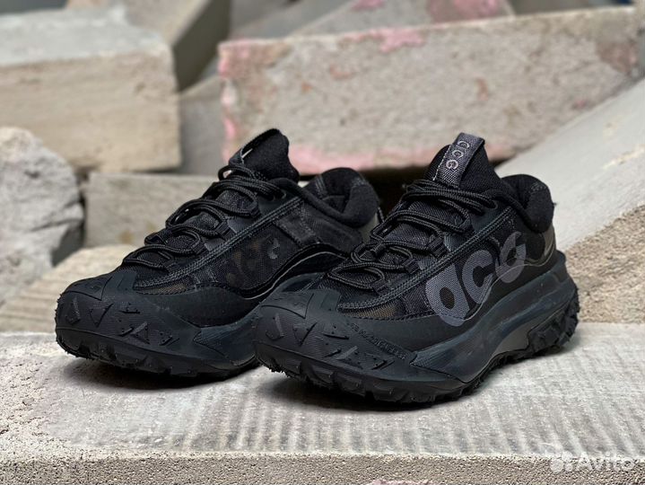 Nike ACG Mountain Fly 2 Low Triple Black