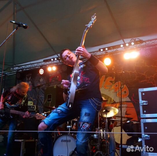 Уроки игры на электрогитаре