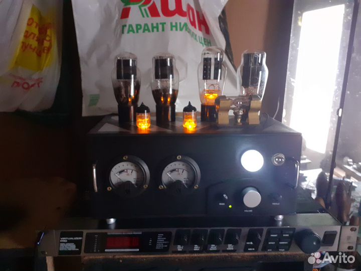 Интерьерный 