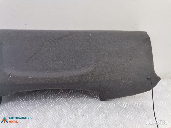 Шторка багажника Volkswagen Fox 2 2005