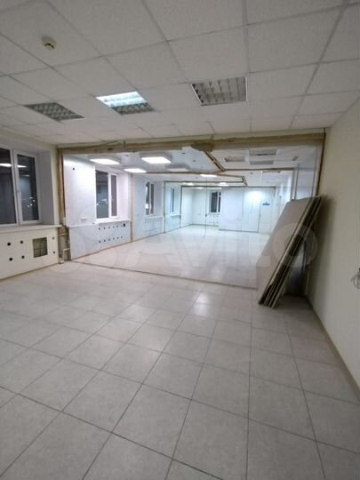 Свободного назначения, 250 м²
