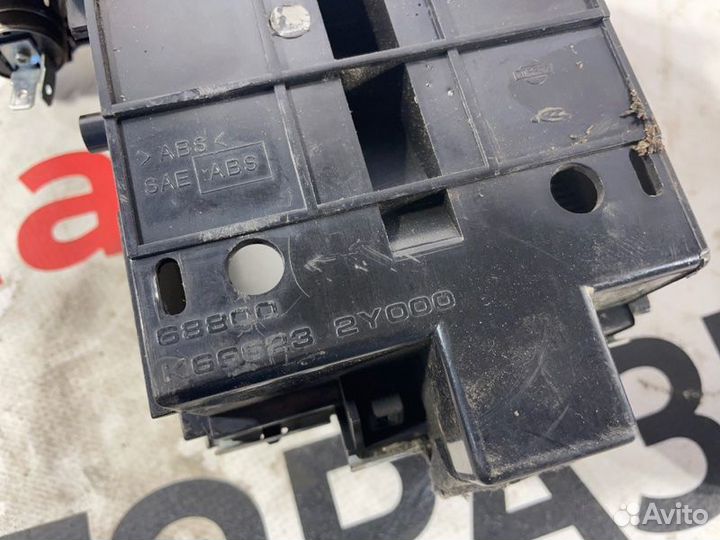 Пепельница Nissan Cefiro A33 VQ20 2002