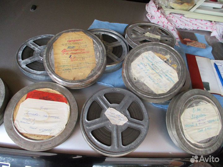 Коллекция документальных 16 мм. кинофильмов хх в