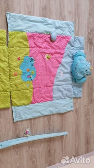 Развивающий коврик для малышей