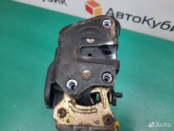 Замок двери задний левый Hyundai Elantra Xd седан