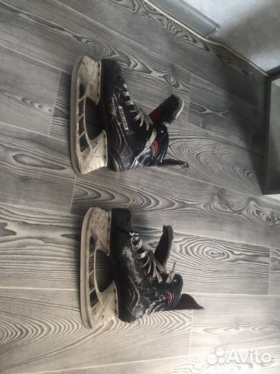 Хоккейные коньки bauer х800